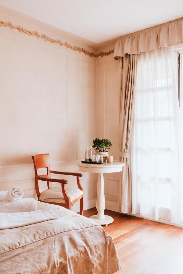 Villa Toscana Warszawa Extérieur photo
