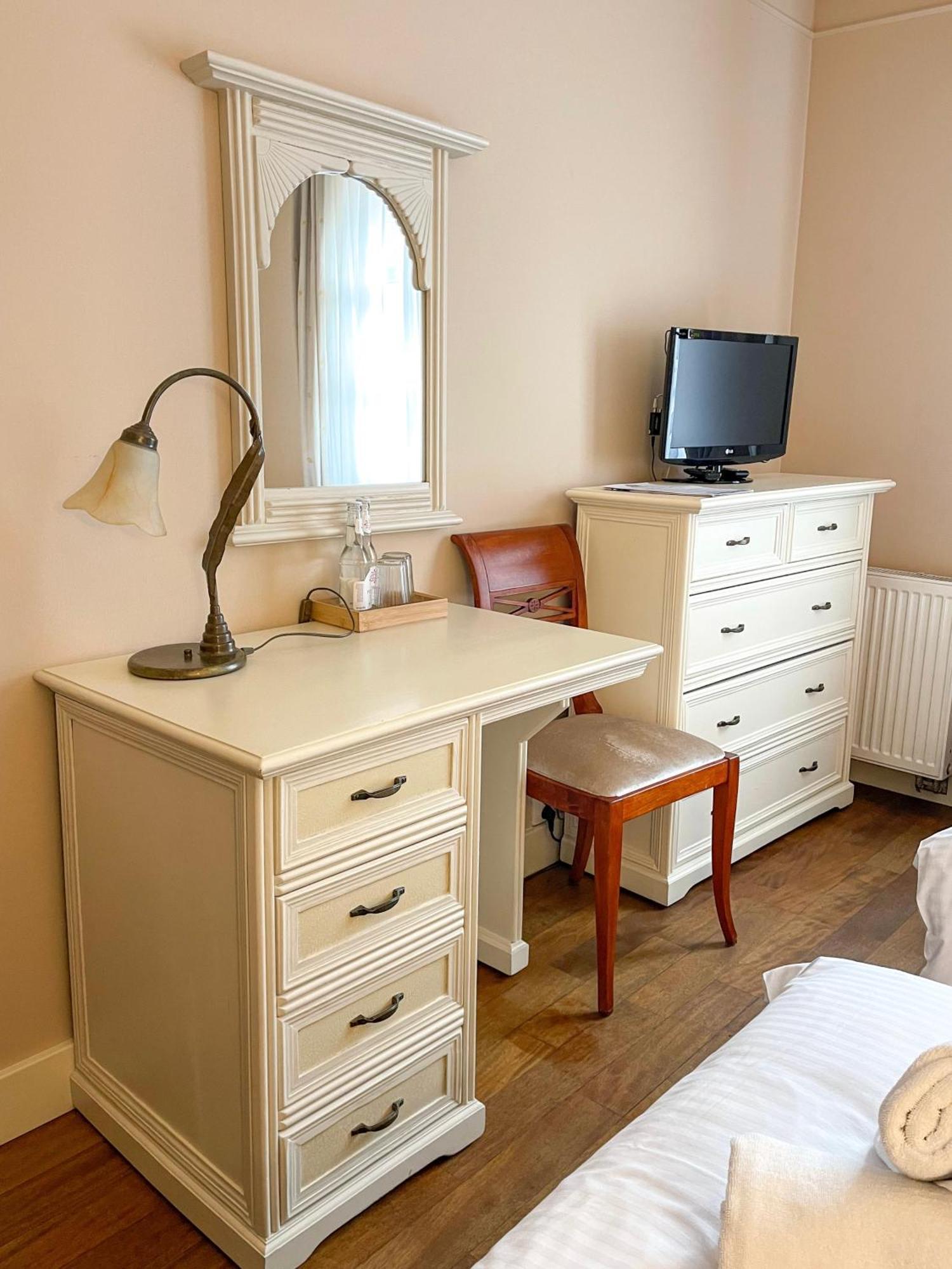 Villa Toscana Warszawa Extérieur photo