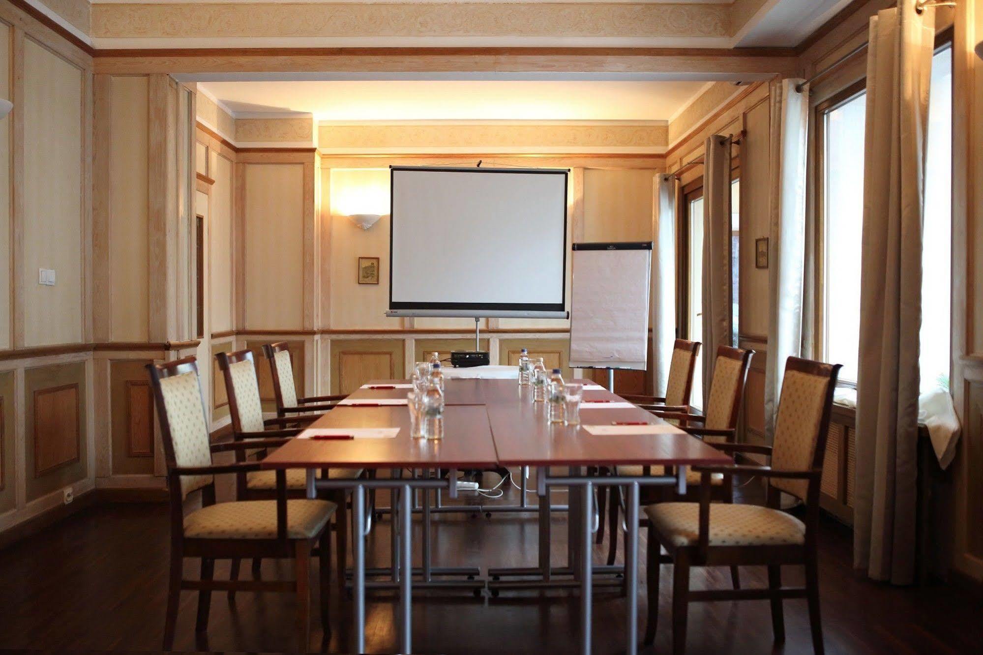 Villa Toscana Warszawa Extérieur photo